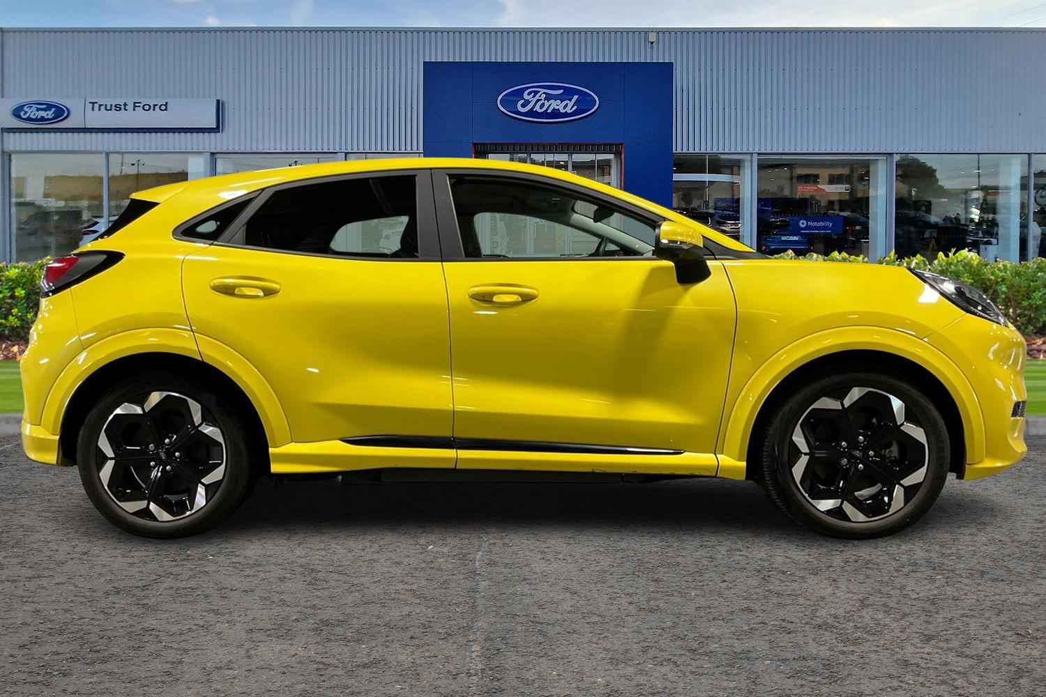 Ford Puma Gen-E Photo 2