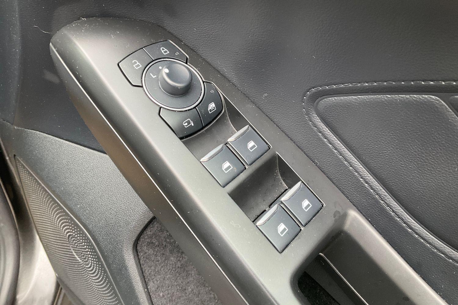 Ford Focus Photo 15