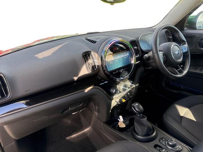 MINI Countryman Photo 2