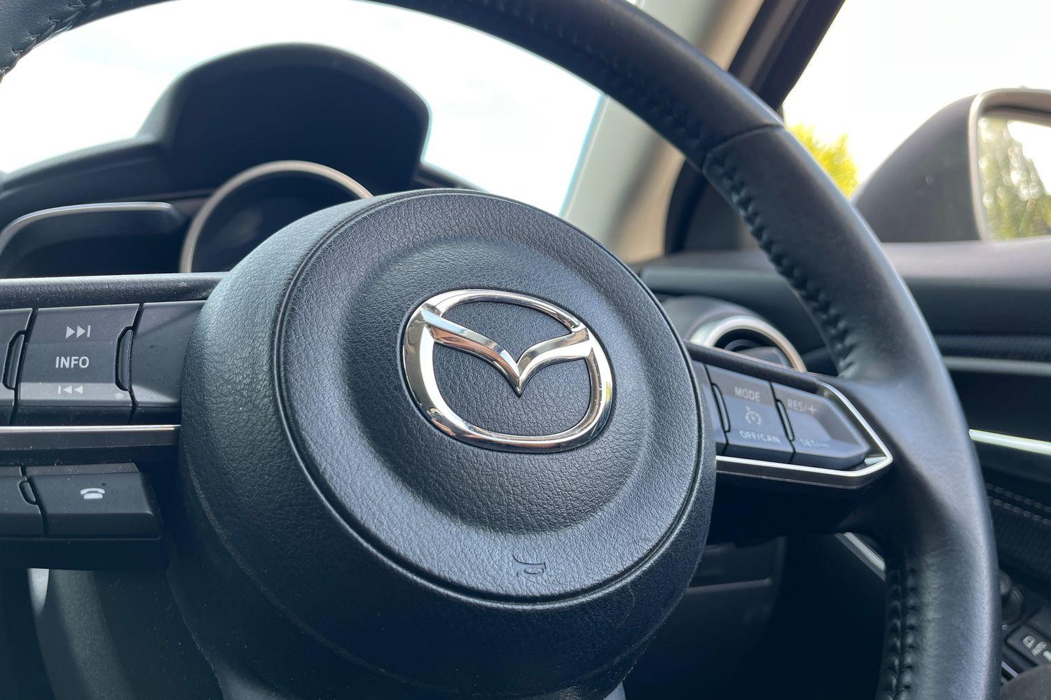 Mazda 2 Photo 38