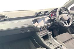 Audi Q3 Photo 2