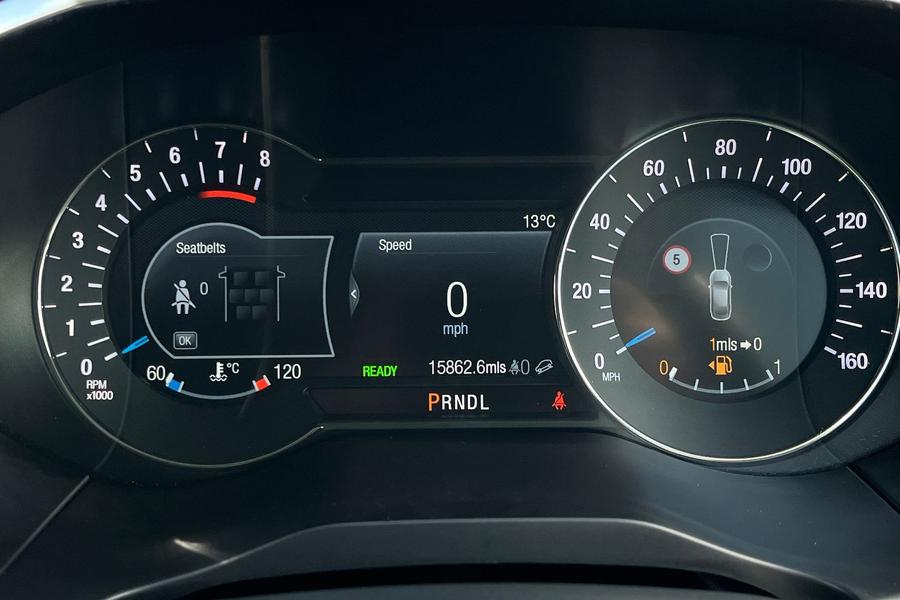 Ford Galaxy Photo autoimg-9835f76c4a78d6ab40e4a59c8c3db9c75d1467f4.jpg