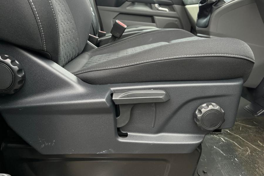 Ford TRANSIT CUSTOM Photo autoimg-9837fff6b288048e11f2b4addf7b26fddcc7c28e.jpg
