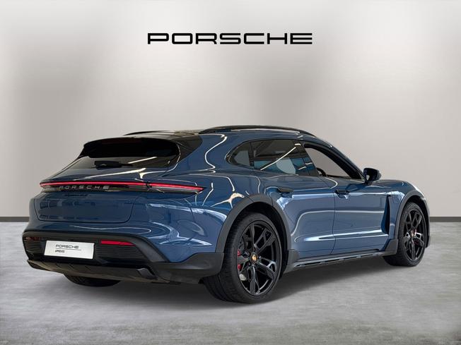 PORSCHE Taycan Photo 7