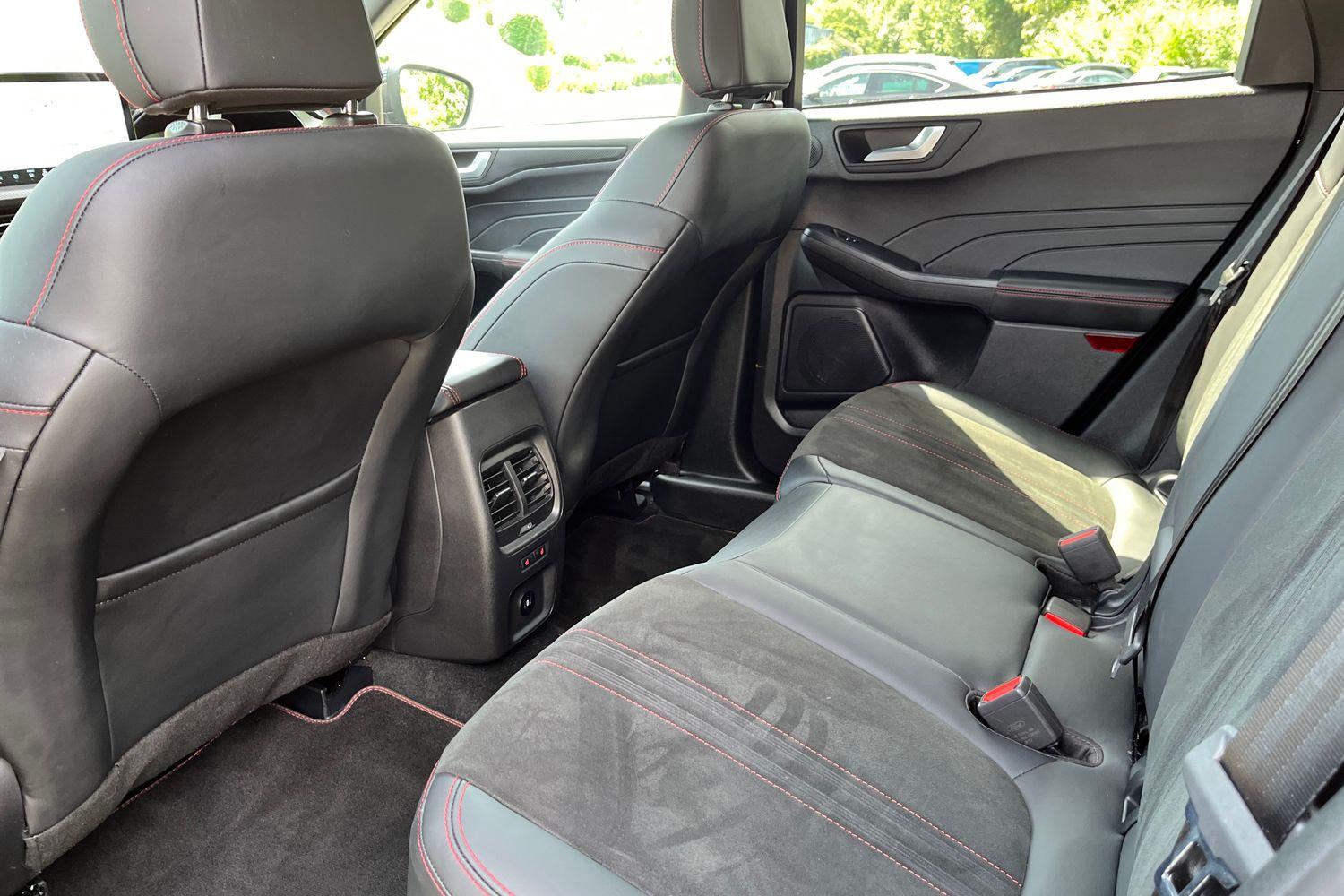 Ford Kuga Photo 35