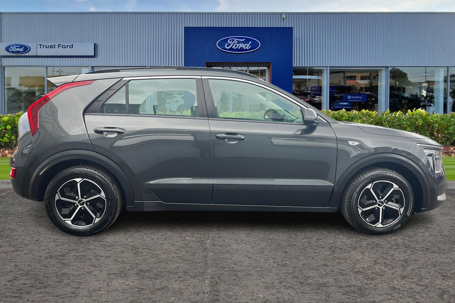 Kia NIRO Photo 2