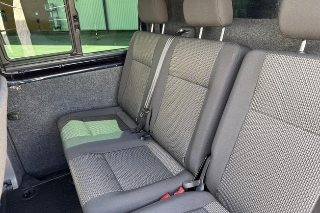 VOLKSWAGEN Transporter Photo 9