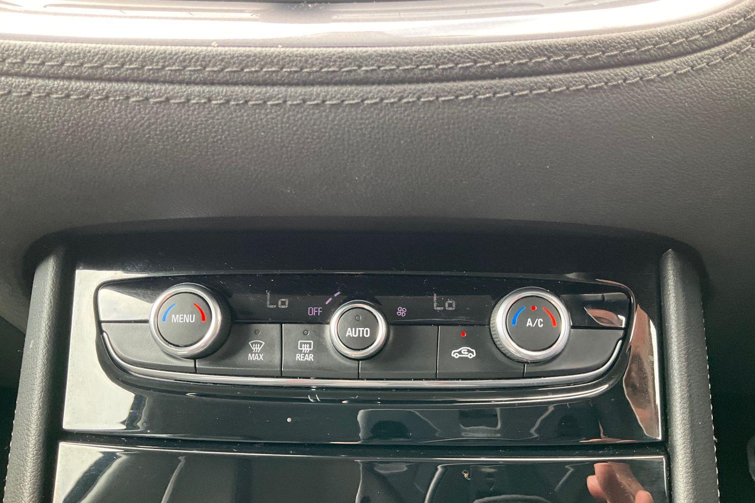 Vauxhall GRANDLAND X Photo 27
