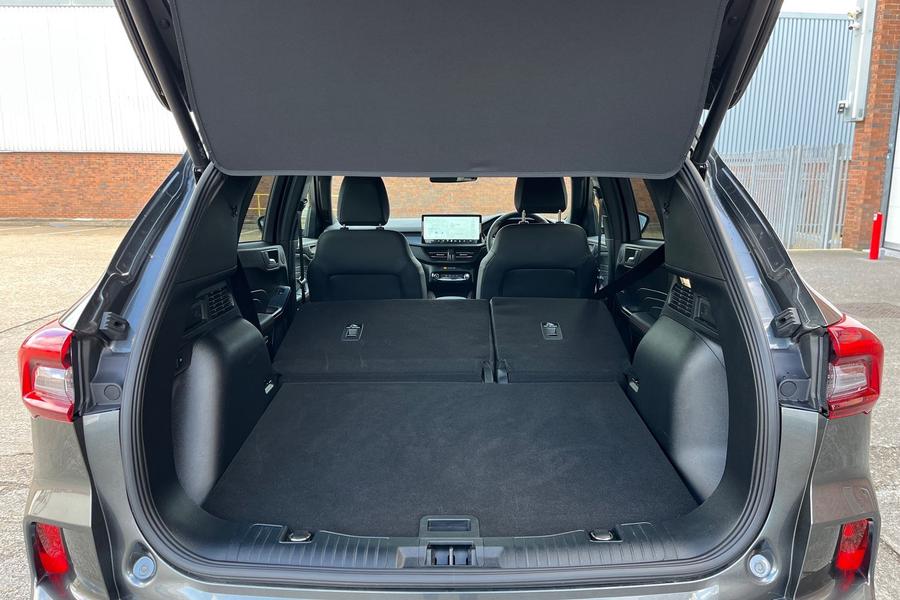 Ford Kuga Photo autoimg-984d36b99939db3fb89b4e7da2f8e33660c445bf.jpg