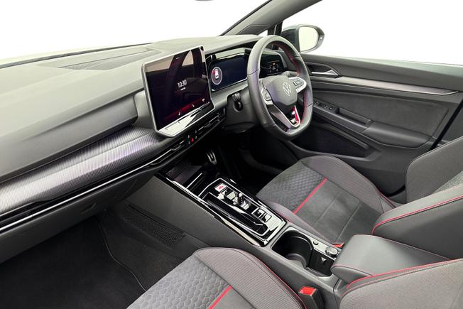 VOLKSWAGEN Golf Photo 2
