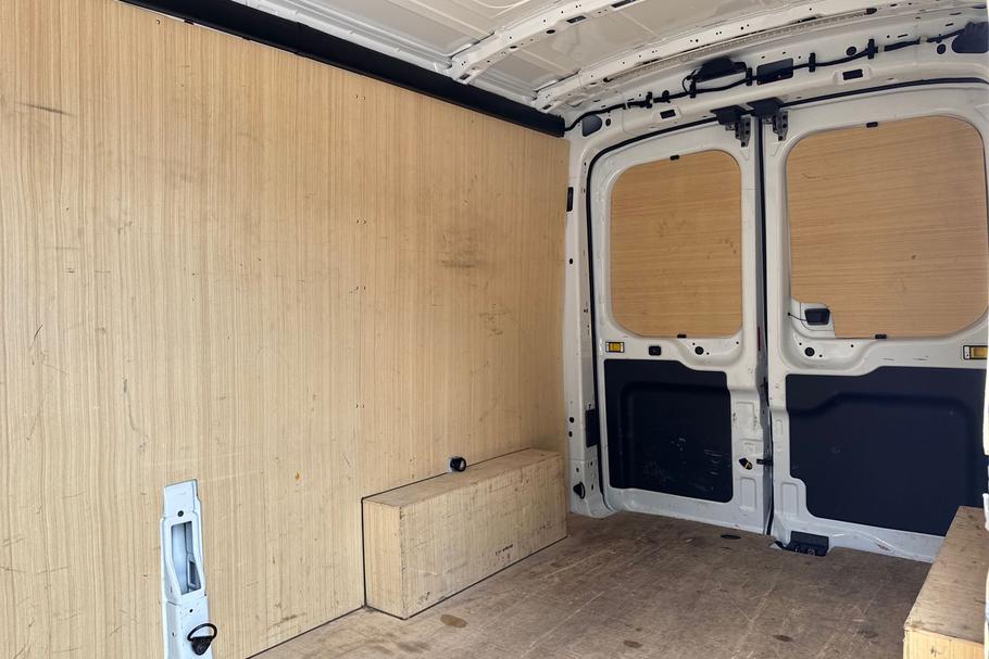 Used Ford TRANSIT LB25HXH 4