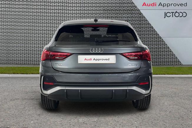 Audi Q3 Photo 7