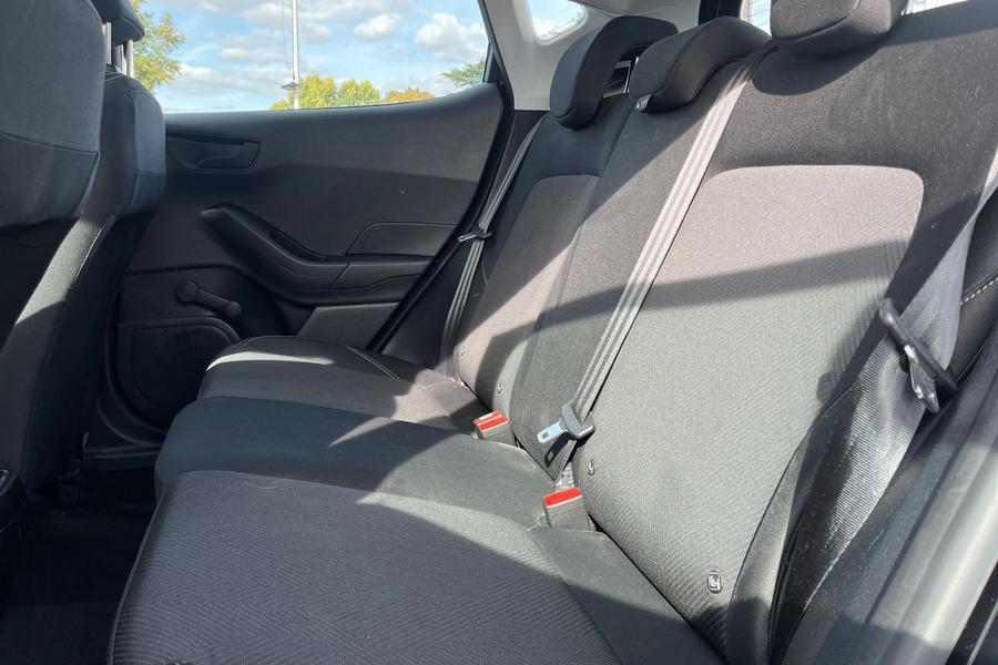 Ford FIESTA Photo autoimg-98584060c685b331313d55898e83d31623e098c7.jpg