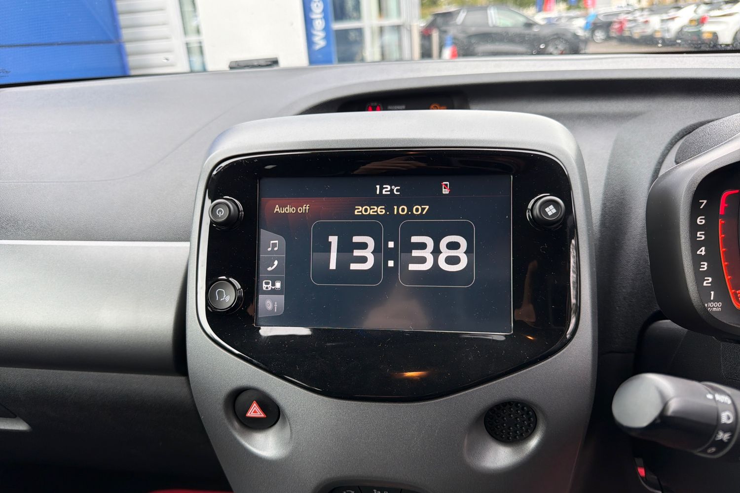 Toyota AYGO Photo 25