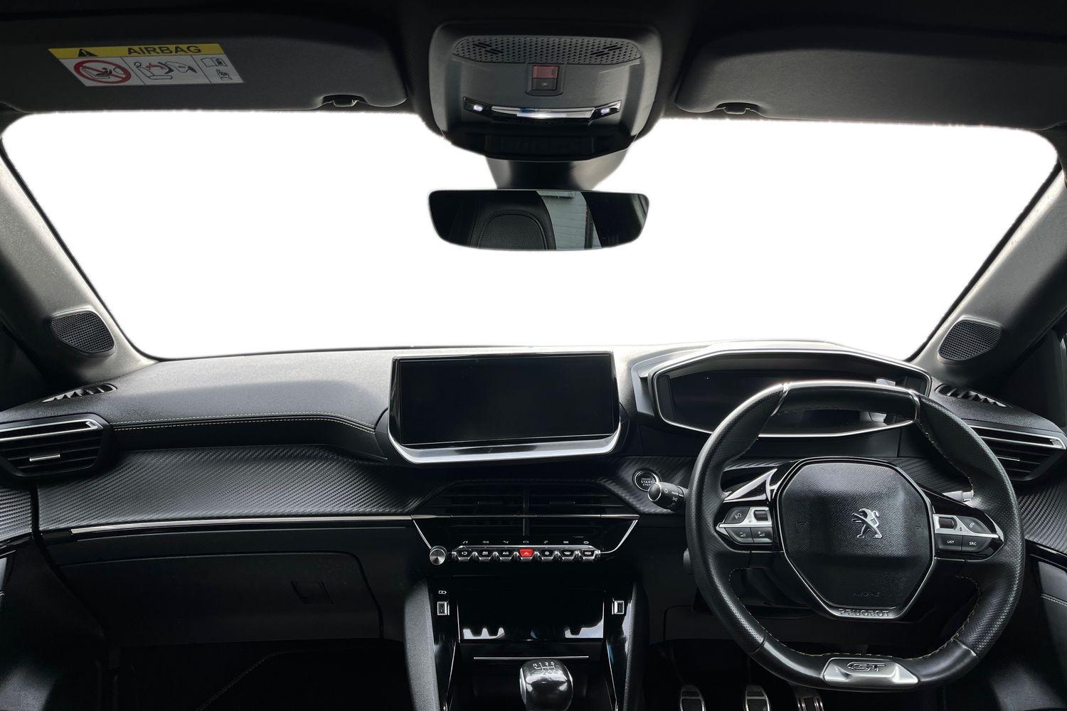 Peugeot 208 Photo 9