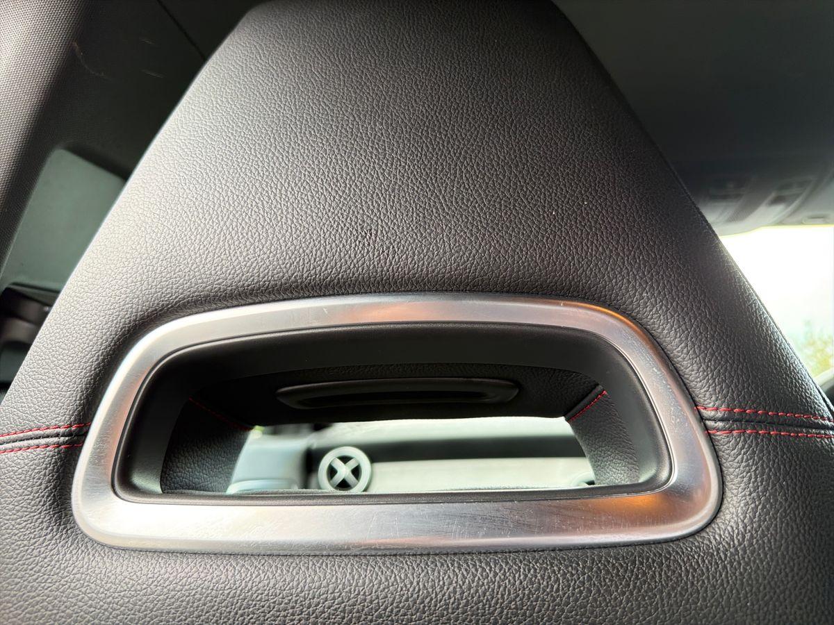 Mercedes-Benz CLA Photo autoimg-985c870e6c1ec26e0685519b63c4844f9d465481.jpg