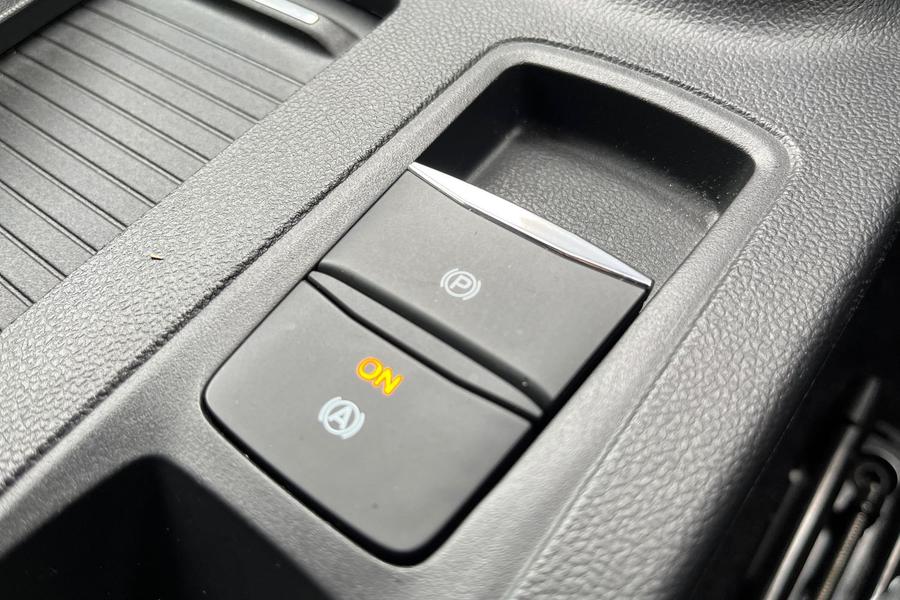 Ford Focus Photo autoimg-985cbfecba0bd1a58ee2c3588d6123aabf320f93.jpg
