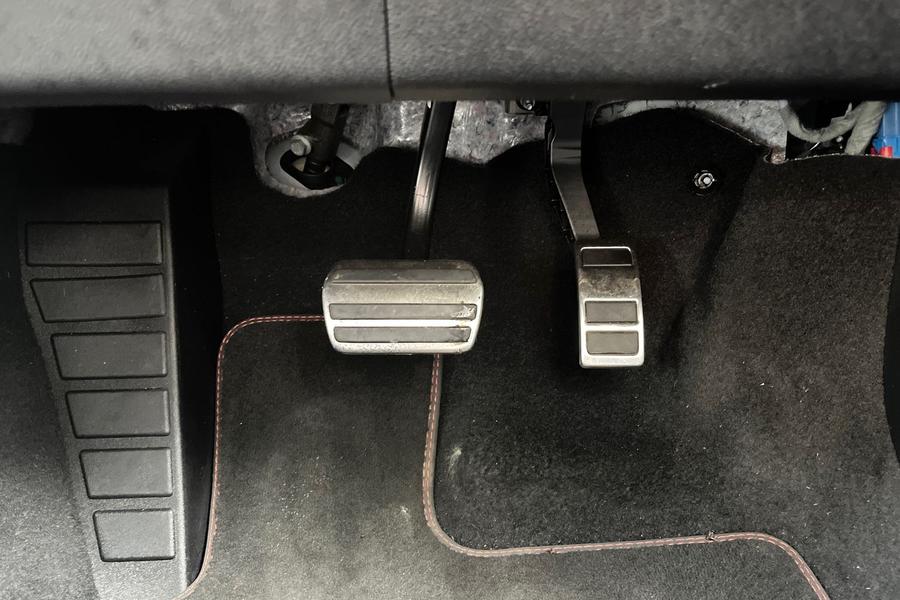 Ford Kuga Photo autoimg-9862831576bf7039538bb1baed6835012fdf97ff.jpg