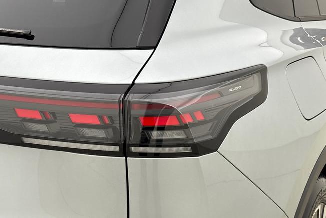 Volkswagen  Tiguan  Photo 18