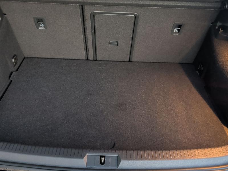 Used Volkswagen Golf NV20MSU 33