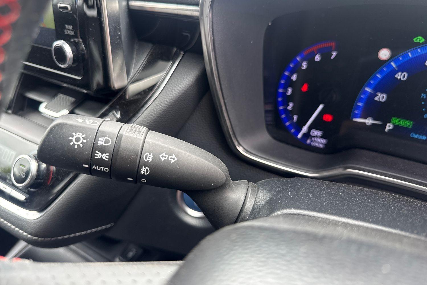 Toyota COROLLA Photo 13