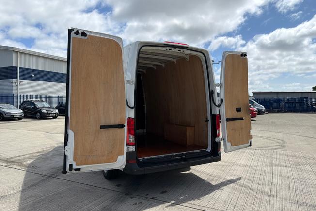 VOLKSWAGEN Crafter Photo 30