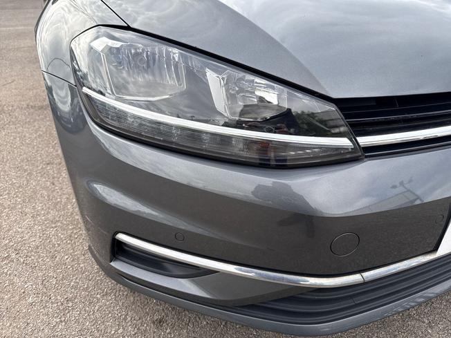 Volkswagen Golf Photo 19