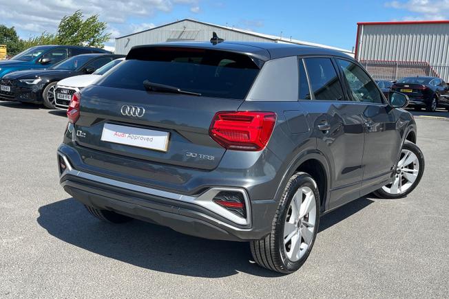 AUDI Q2 Photo 26