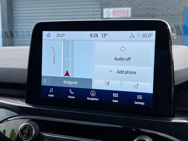 Ford Kuga Photo autoimg-9878d42a659b271980d7524cf01353be560a2888.jpg