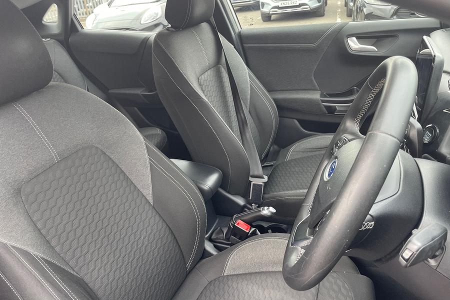 Ford PUMA Photo autoimg-9879d1e5cfb52f196b8e6bc2d4c2e7b20d72790d.jpg