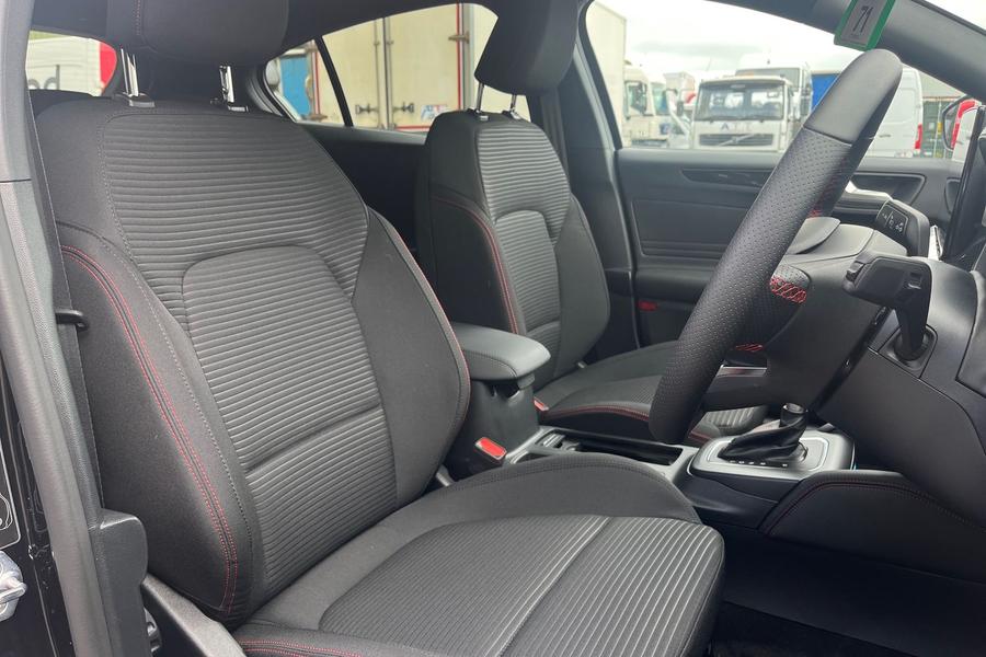 Ford FOCUS Photo autoimg-987a2ebc8eceac61fcb38341ebafe8103eb9eca0.jpg