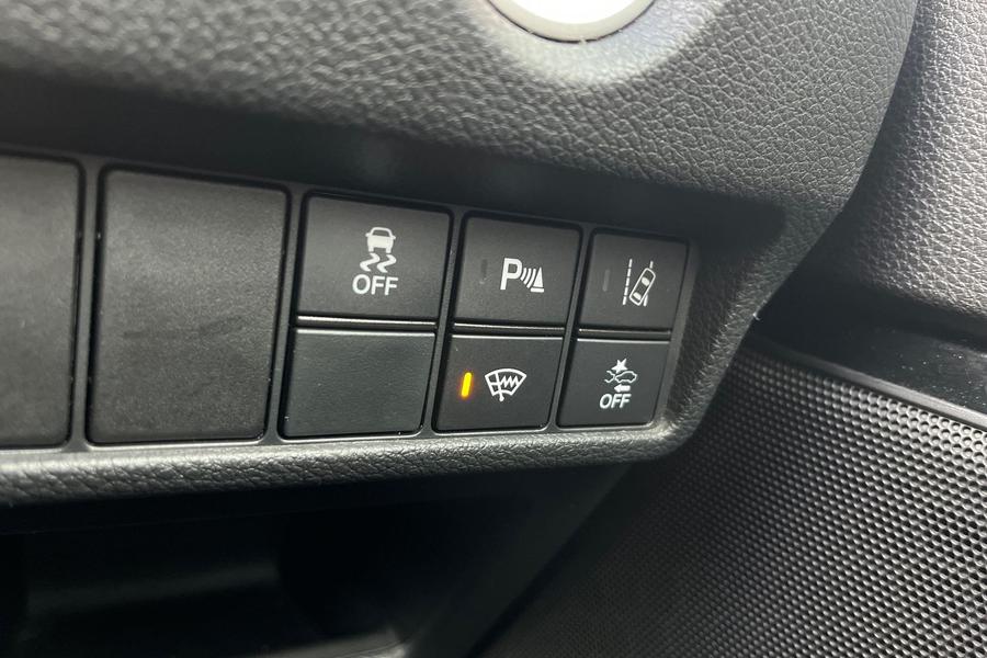 Honda CR-V Photo autoimg-987f13074ccf56e0d8c67fbcd42dc40fae659458.jpg