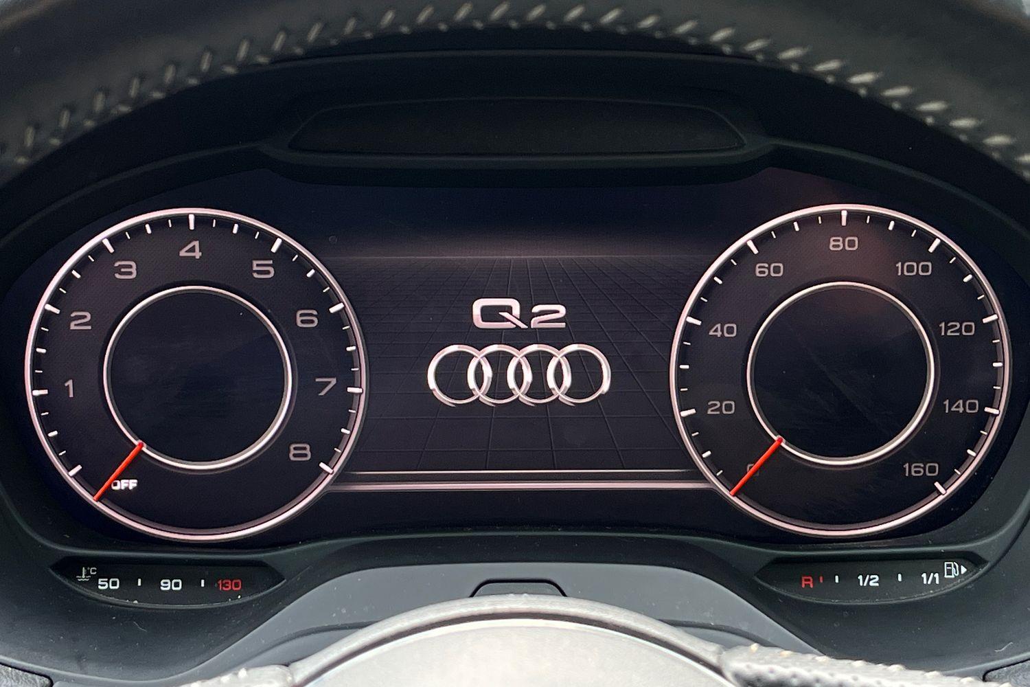 Audi Q2 Photo 12
