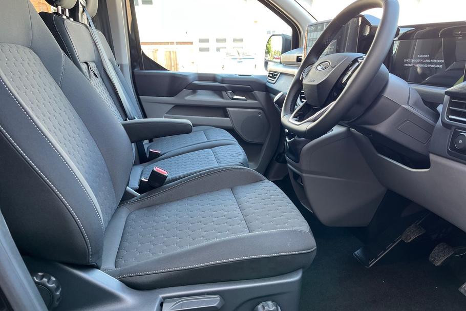 Used Ford TRANSIT CUSTOM LA26EKZ 32