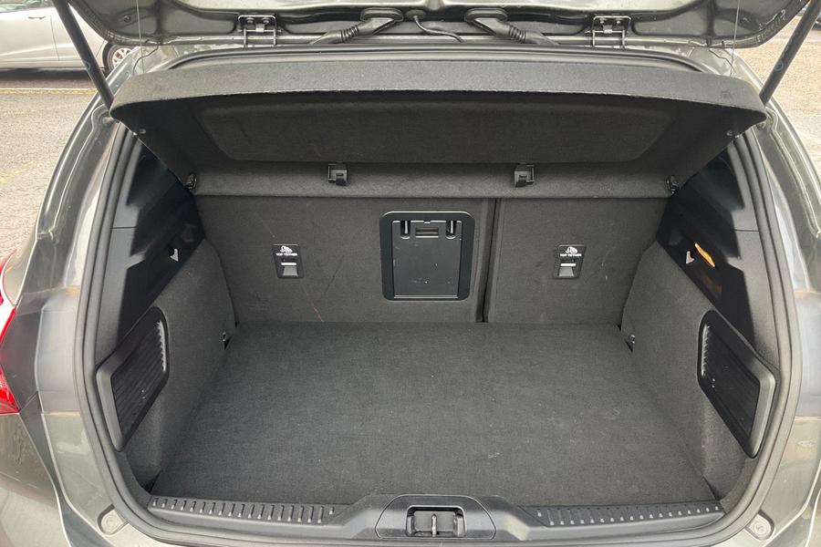 Ford Focus Photo autoimg-98840b5253ce3dda33ac8f9591d6f6192130b8e9.jpg