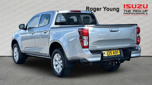 Isuzu D-MAX Photo autoimg-98870ef3ca6575c6d14d8ca47a69d256dd5e5862.jpg