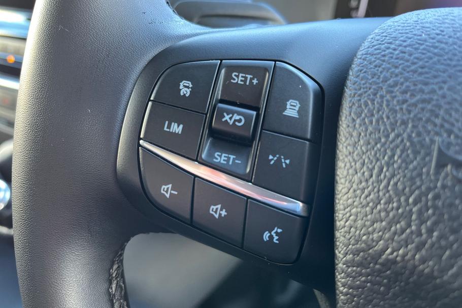 Used Ford TRANSIT 18