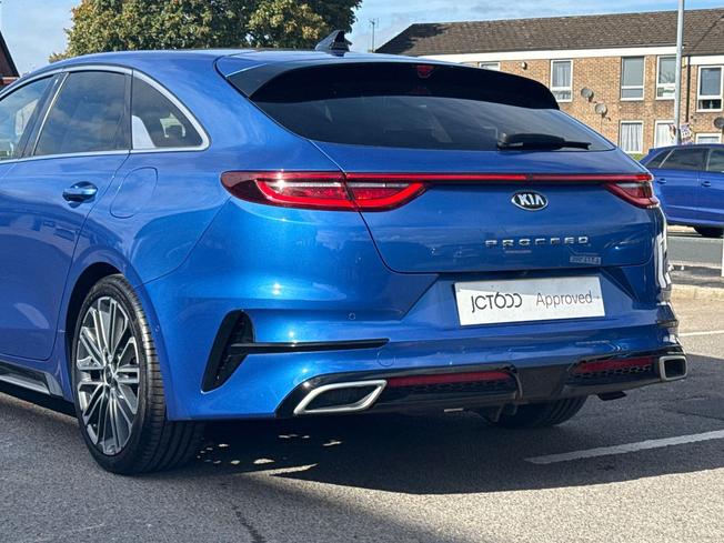 KIA ProCeed Photo 35