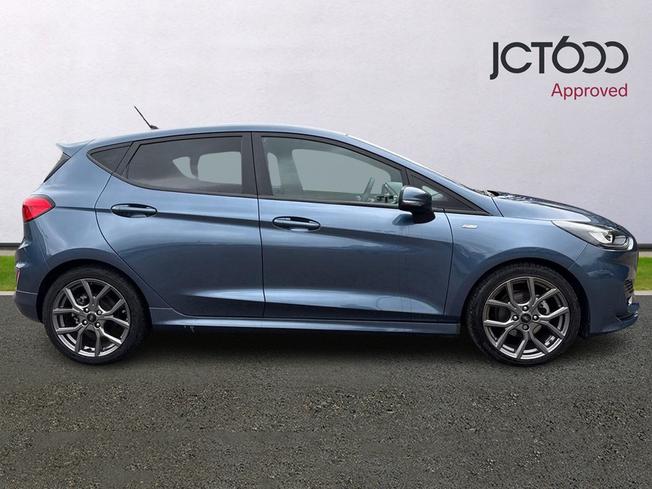 FORD Fiesta Photo 4