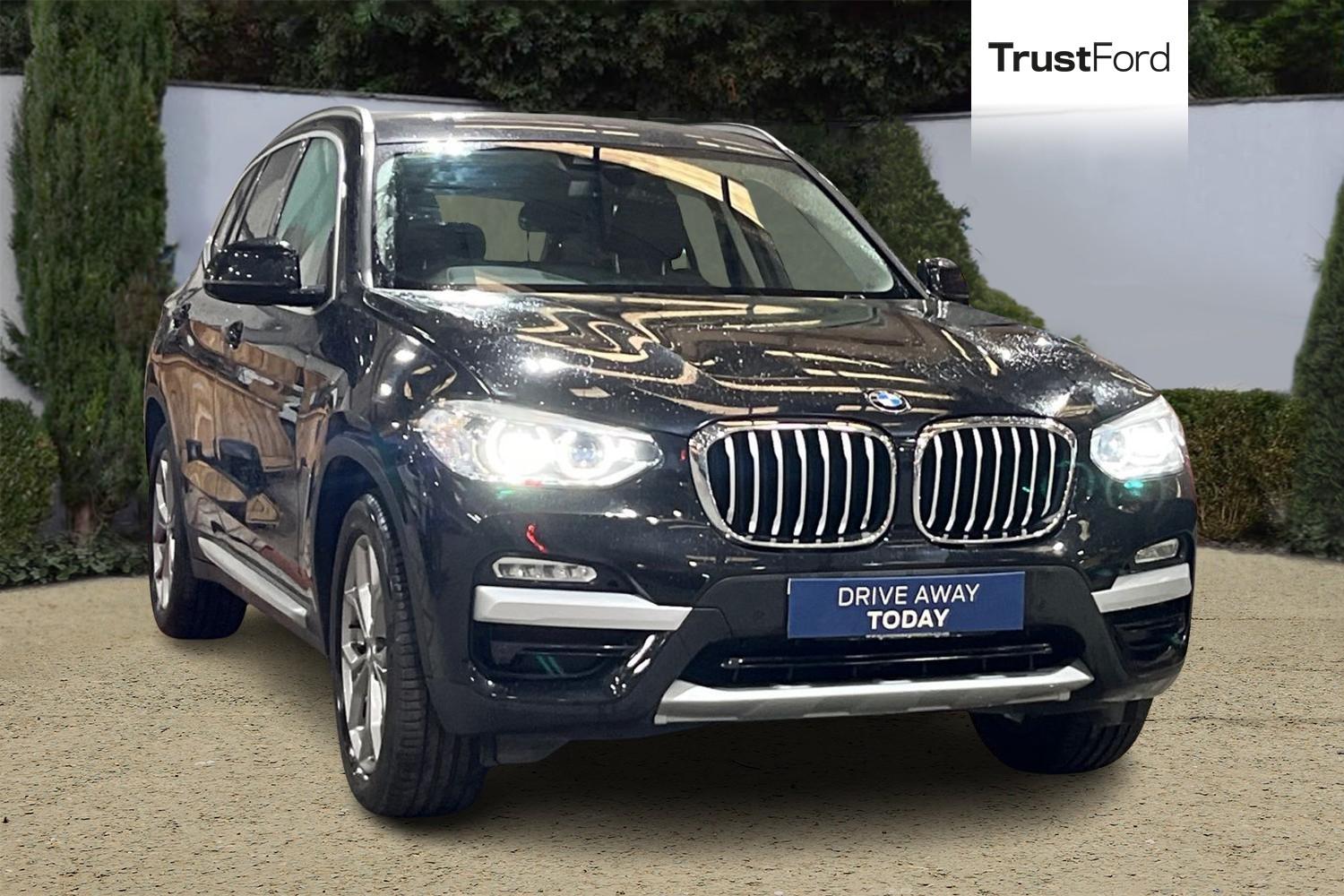 BMW X3 Photo 0