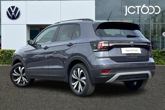 VOLKSWAGEN T-Cross Photo 3