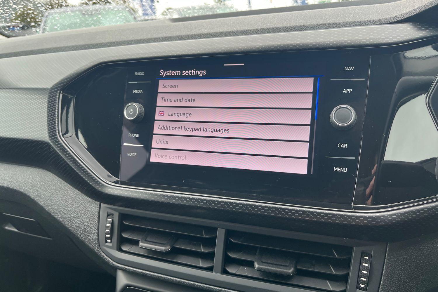Volkswagen T-CROSS Photo 39