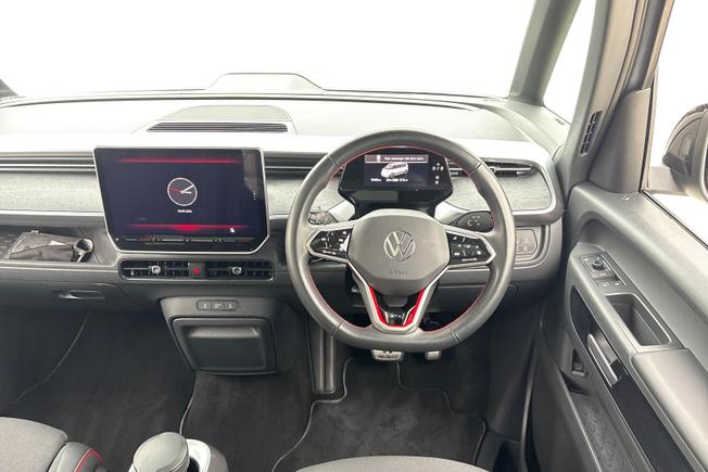 VOLKSWAGEN ID. Buzz Photo 11