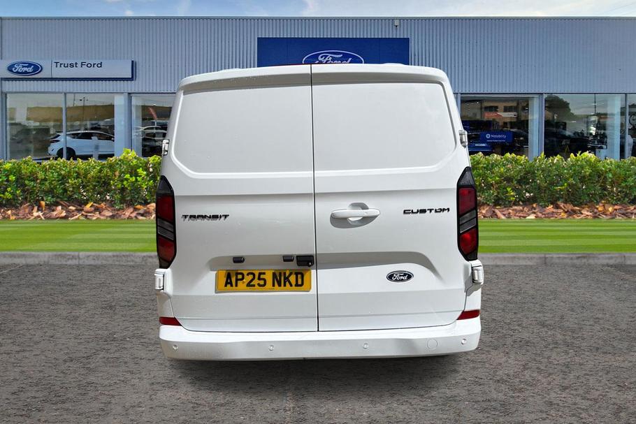 Used Ford TRANSIT CUSTOM AP25NKD 13