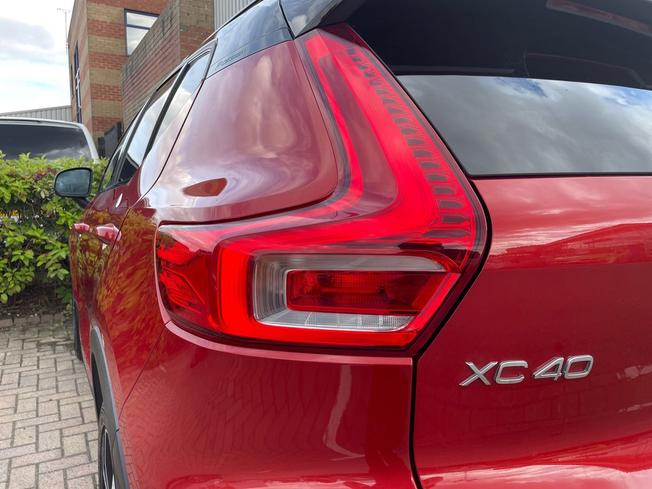 VOLVO XC40 Photo 46
