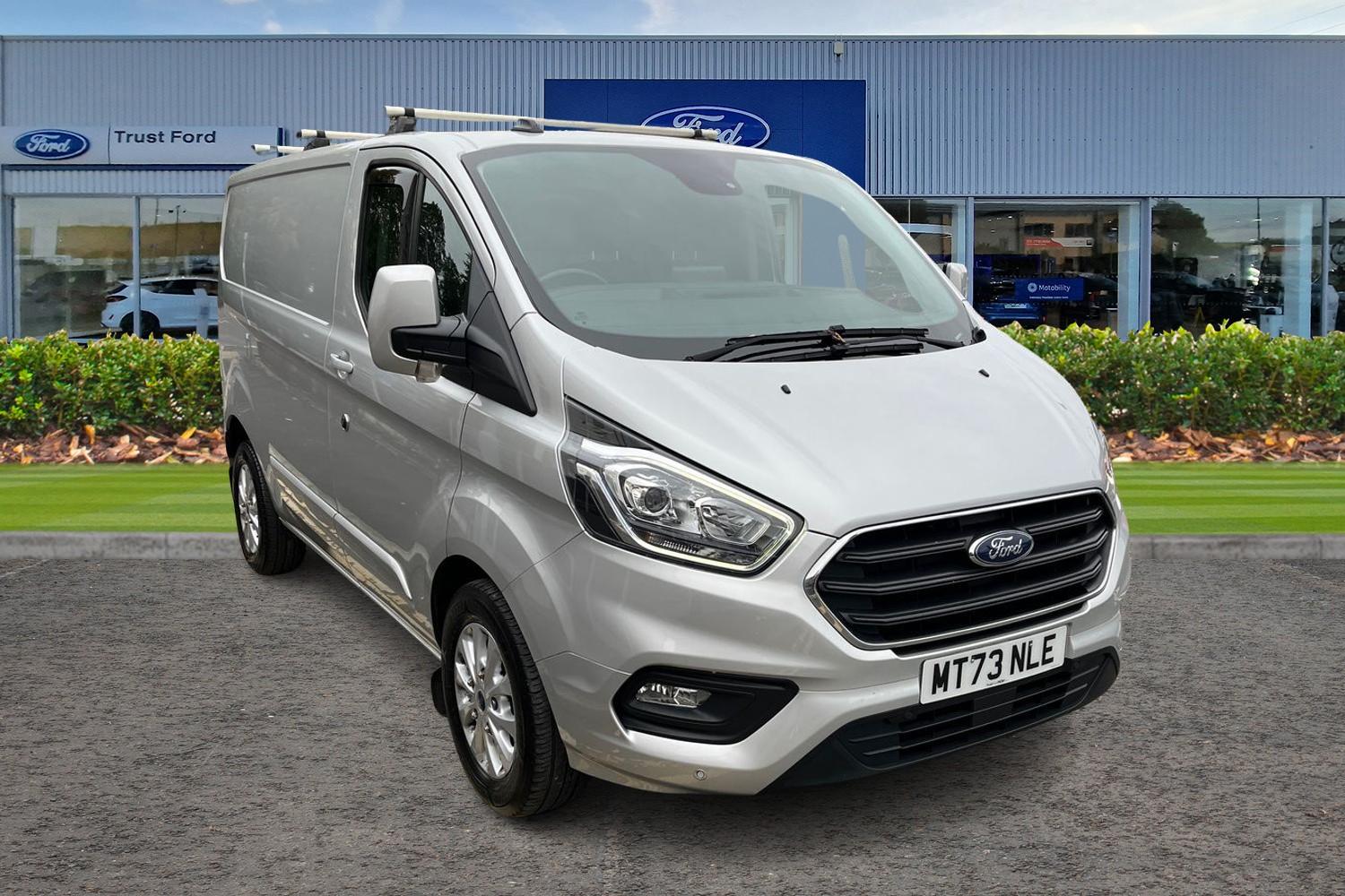 Ford TRANSIT CUSTOM Photo 0