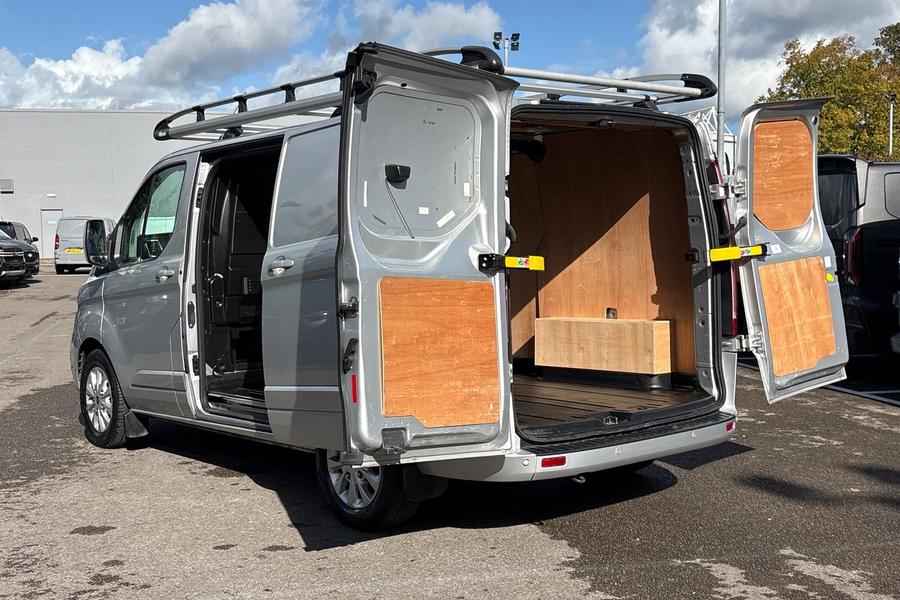 Ford TRANSIT CUSTOM Photo autoimg-98a8fbbcc2ba6654a318b113ee5d8b02b127e9d8.jpg