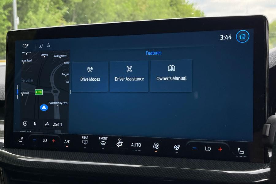 Ford Focus Photo autoimg-98ad3caad607bd12ca1373cd42ee4d983377160a.jpg