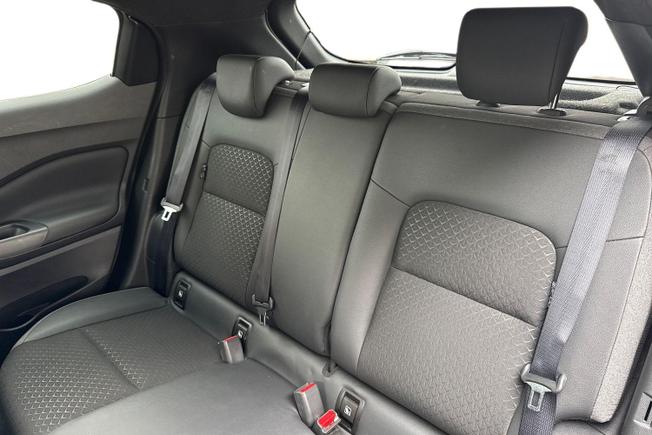 NISSAN Juke Photo 9
