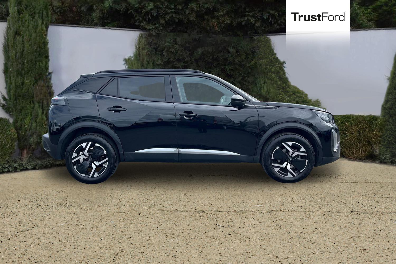 PEUGEOT 2008 Photo 2